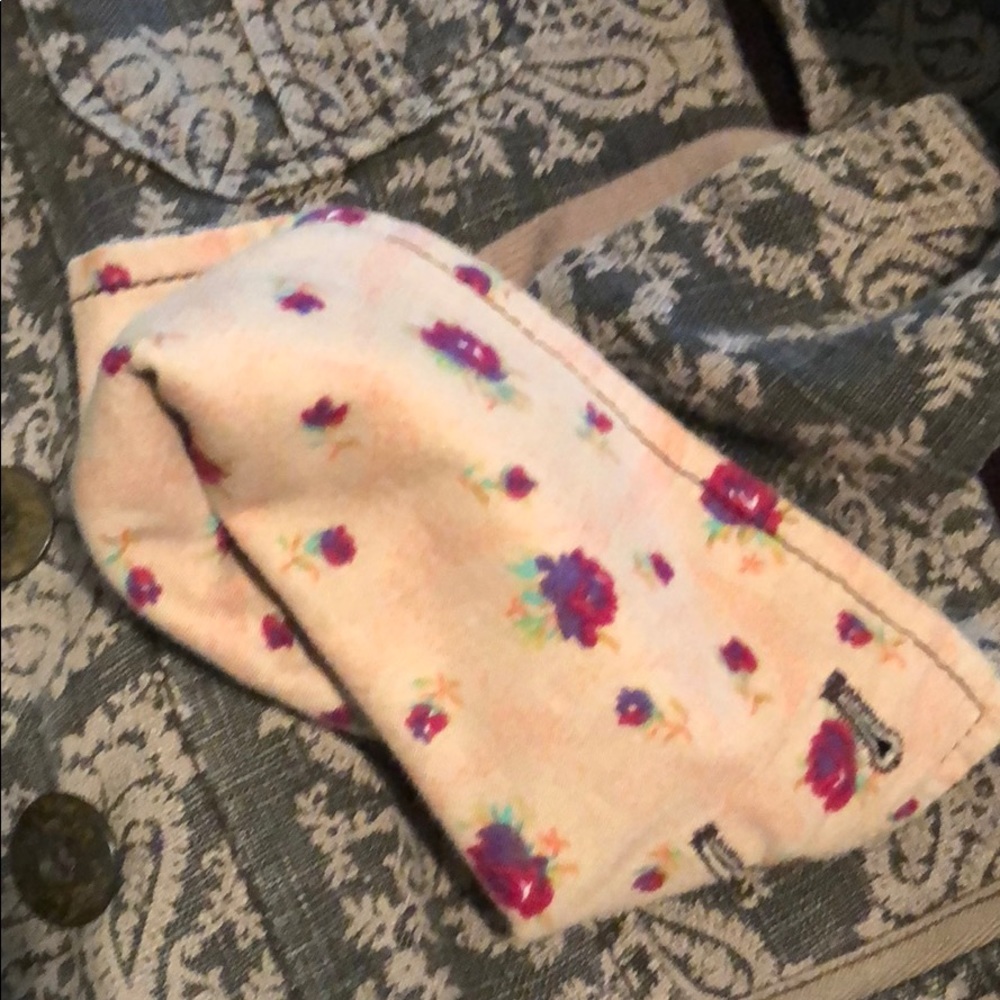 Light Weight Jacket - image 4